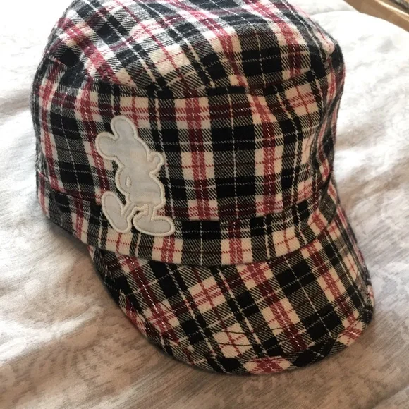 Disney parks plaid women’s cap - Picture 1 of 7